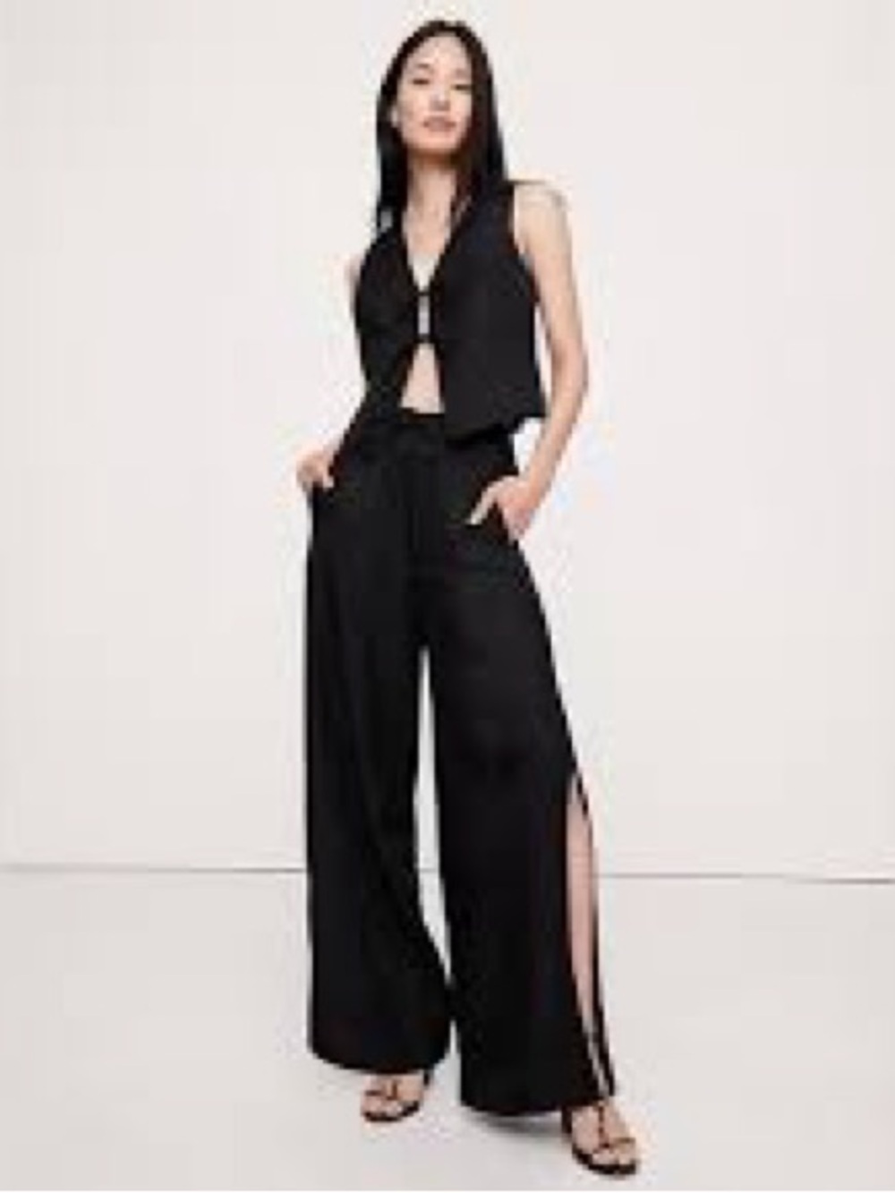 Banana Republic Wide-Leg Black Split-Side Pants 4L
